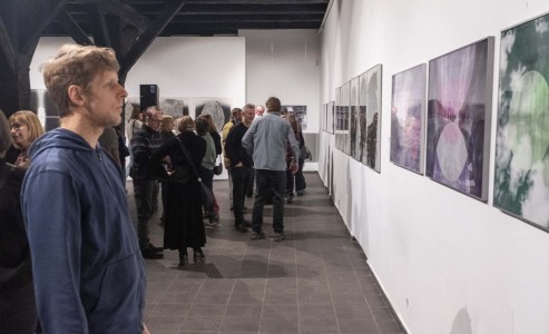 Click to zoom the picture.